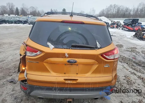 2016 Ford Escape Se z USA, uszkodzony, nr VIN 1FMCU9G95GUC17181